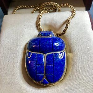14k gold and lapis lazuli Egyptian scarab King Tut pendant on a gold chain